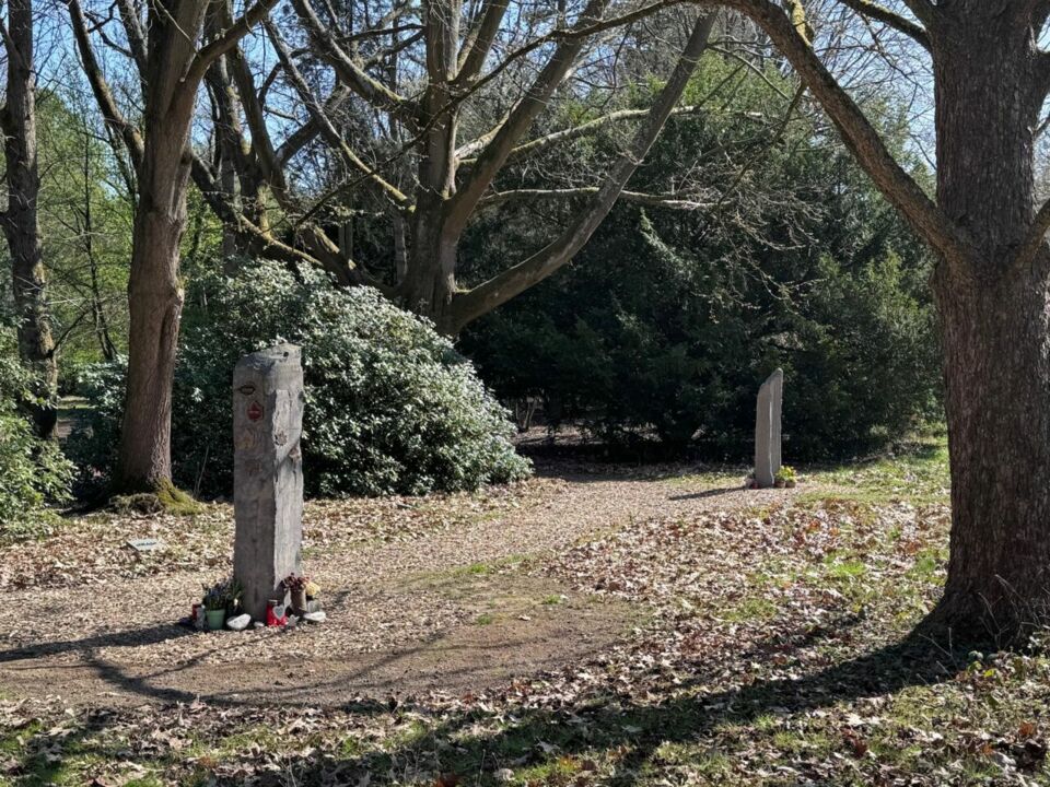 Reihengrab naturnah Urne - Friedhof Bochum-Langendreer
